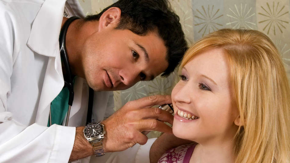 Can an otoscope damage your ear